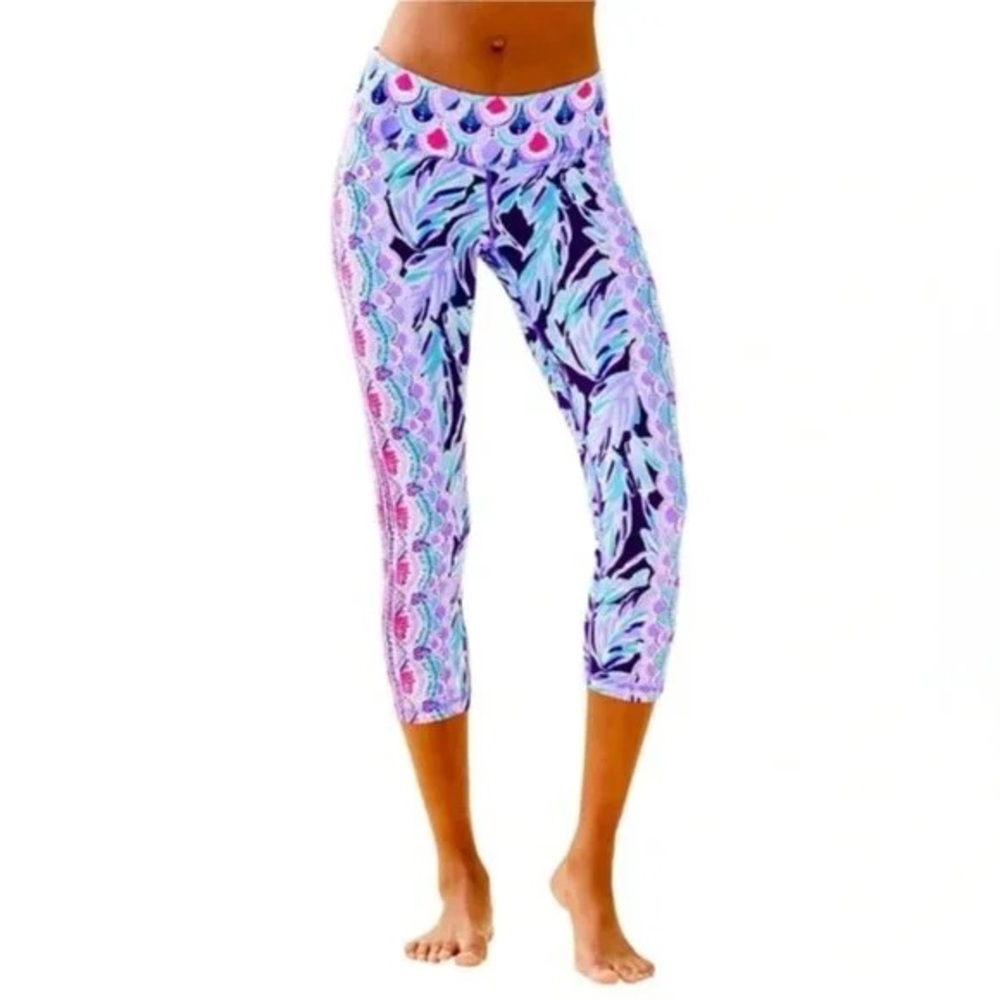 Lilly Pulitzer UPF 50+ Crop Leggings in Flock Together XS Vibrant Preppy Sporty